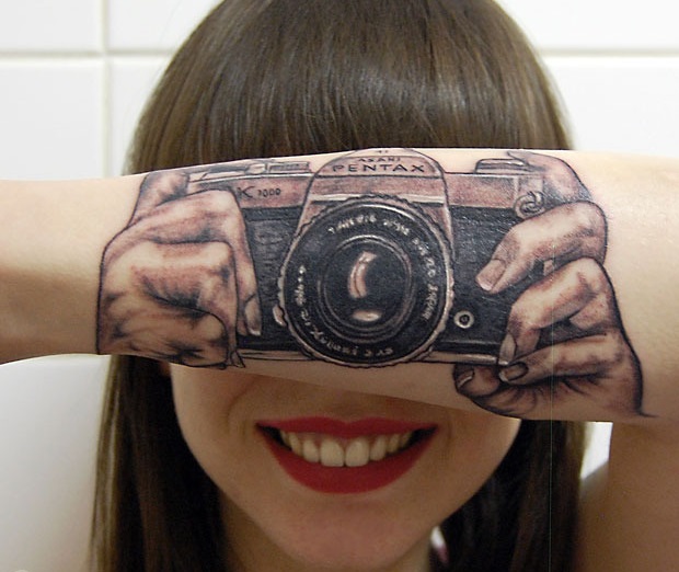 Tatuaje para adictos a la fotografía
