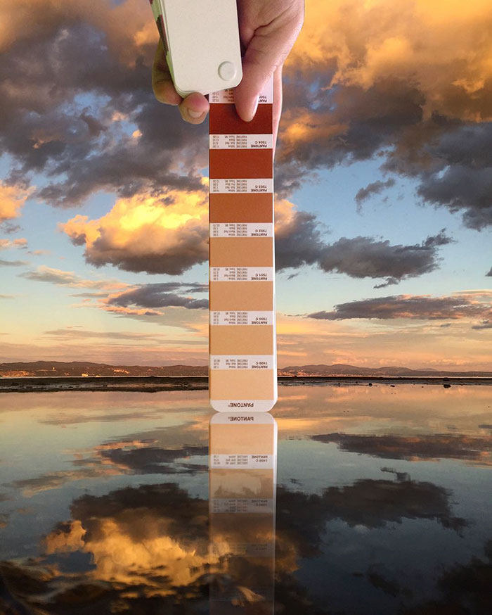 Pantone