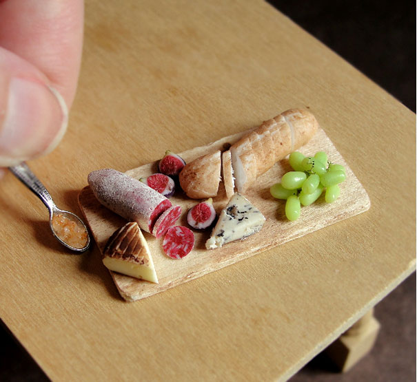 comida en miniatura