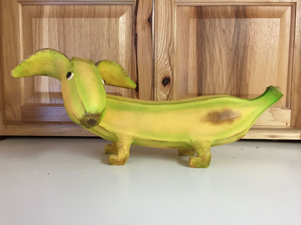 piel de platano con forma de perro