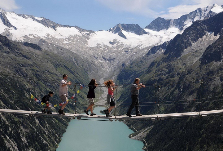 puente no apto personas con vertigo