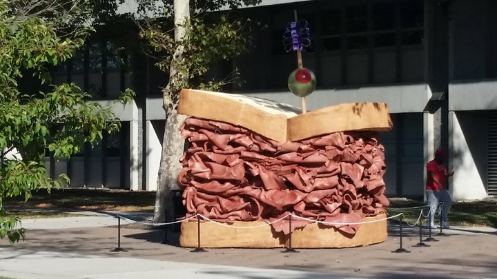 monumento al bacon