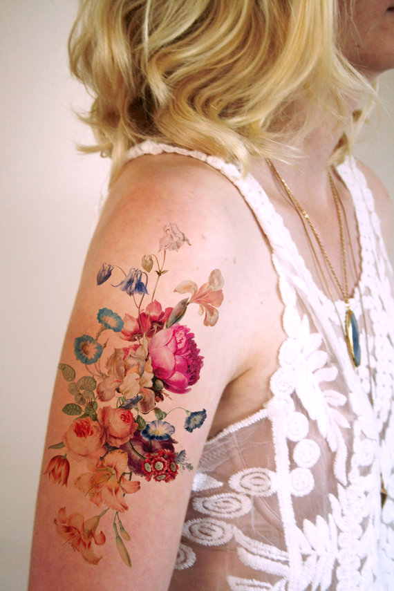 tatuajes flores dibujadas 1
