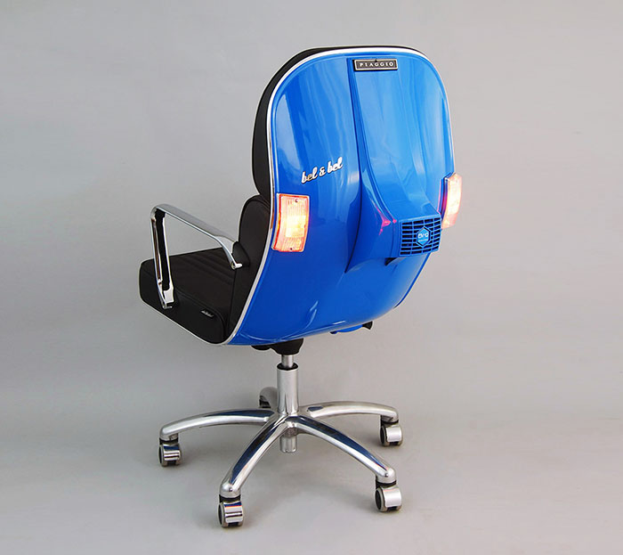 vespas convertidas en sillas de oficina 5