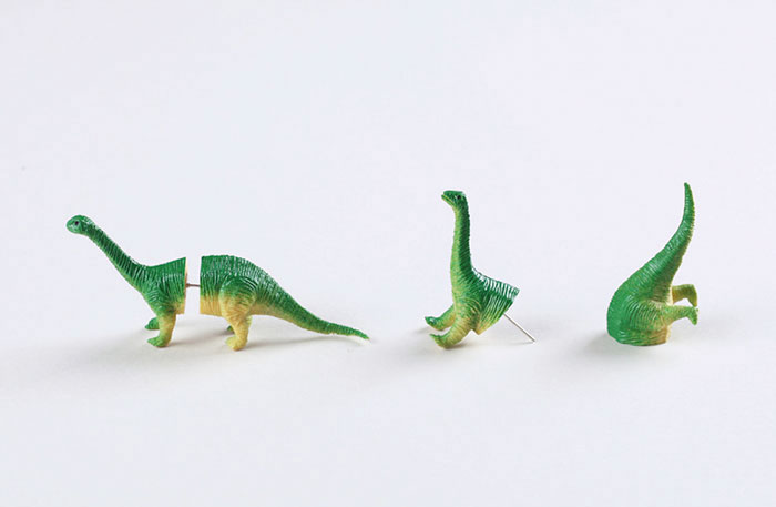 pendientes-forma-de-dinosaurio-2