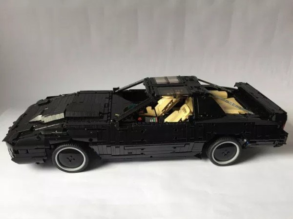 coche-fantastico-LEGO