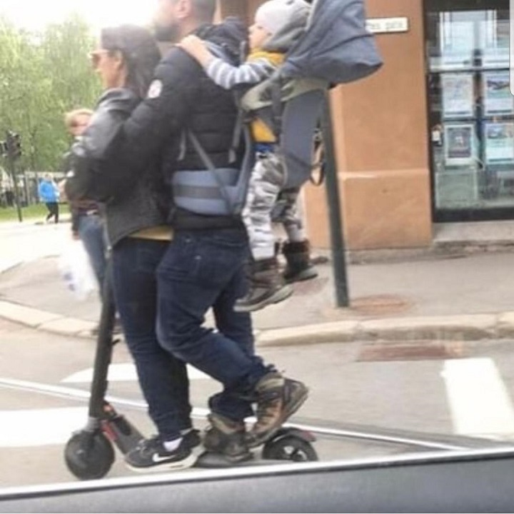 paseo-familiar-en-patinete