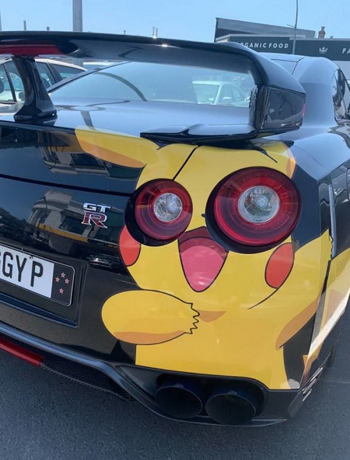 Nissan-GT-R-Pikachu